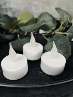 Fyrfadslys med led - 24 stk. med timerfunktion