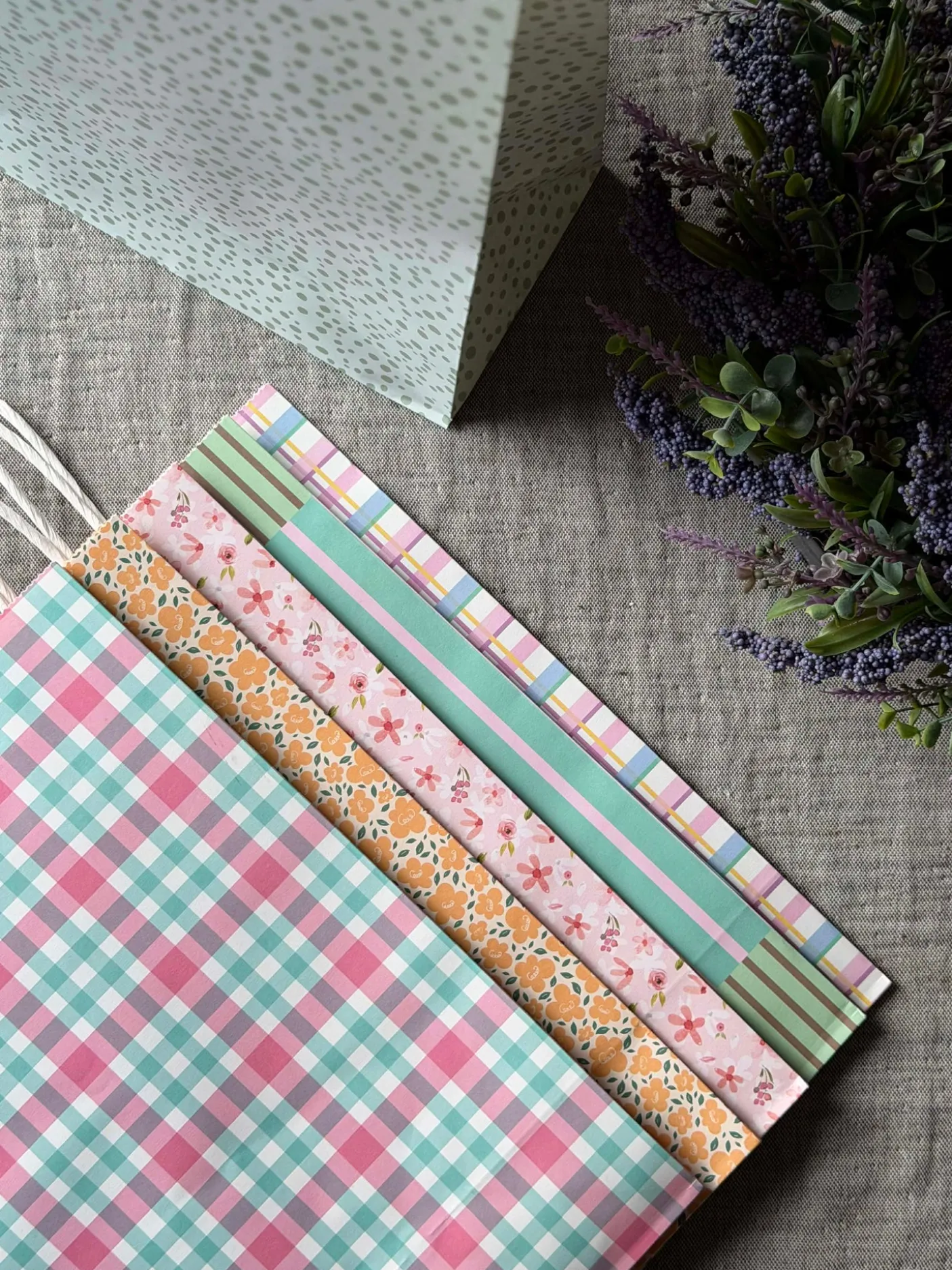 Gavepose Large - Color Mix 1 stk.