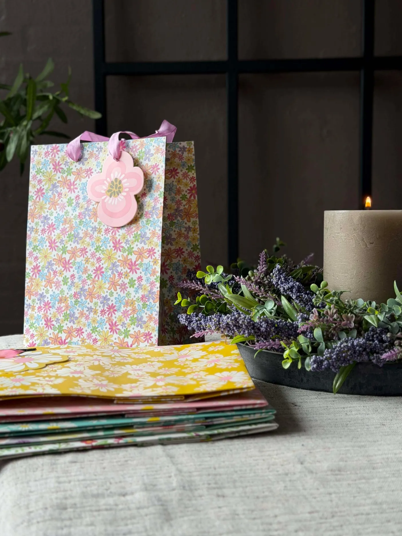 Gavepose small - Color Mix 1 stk.