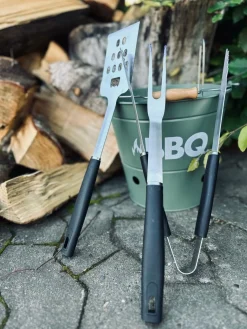 Grillredskaber med sort skaft – Sæt med 3 dele