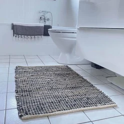 Gulvtæppe i skind og jute / bademåtte – 60x90cm