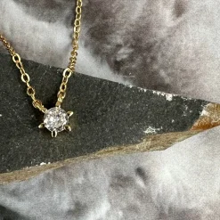 Halskæde Gia - Forgyldt sterling sølv m. Zirkon