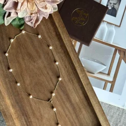 Halskæde Gry - med ferskvandsperler