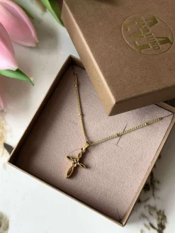 Halskæde med kors Sapphira - forgyldt