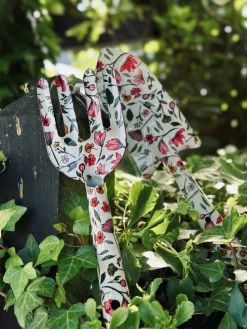 Haveredskaber – Flora white