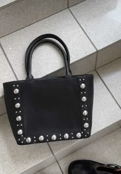 Håndtaske med nitter