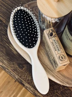 Hårbørste Alma Off white