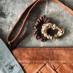 Hårelastikker Scrunchie Brown - 2 stk