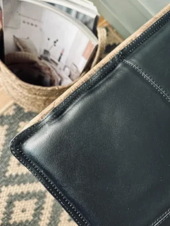 Hynde i læder 90 cm – Sort bøffellæder