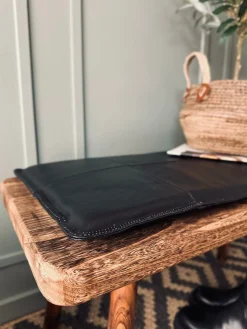 Hynde i læder 120 cm – Sort bøffellæder