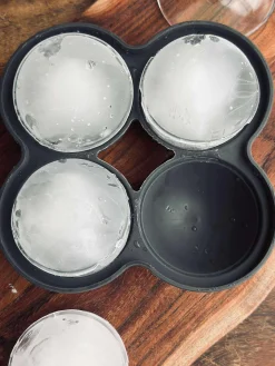 Isterninger - 4 ICE BALLS