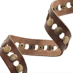 Jeans bælte dekoreret med nitter - Brown