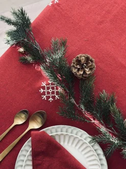 Juledug Rød JUL med broderi - Flere størrelser