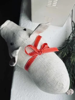 Julegris med sløjfe - Sand