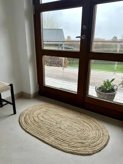 Jutetæppe i flet - Oval