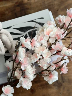 Kirsebærgren med lys - Rosa