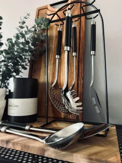 Køkkenredskaber ink ophæng