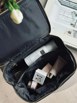 Klassisk kosmetiktaske - Black / gold