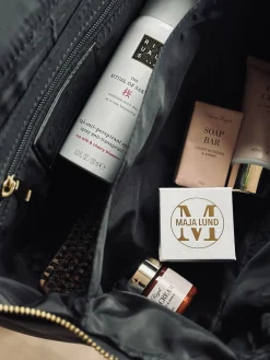 Klassisk kosmetiktaske - Black / gold