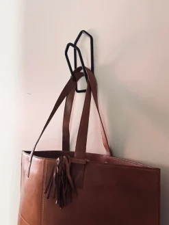 Knage clips i sort jern