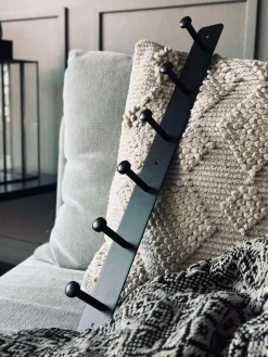 Knagerække med 6 knage