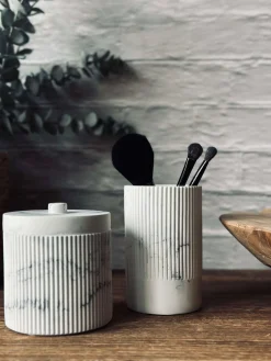 Krukke med låg i marmor look