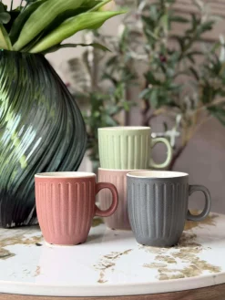 Krus i blandede farver - 4 stk.