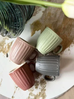 Krus i blandede farver - 4 stk.