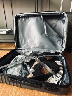 Kuffertsæt af 2 størrelser - Mørkgrå letvægt