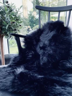 Lammeskind Sort 85x55cm