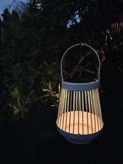 Lanterne med solceller - Hvid metal