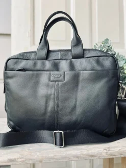 Laptop adventur - Sort