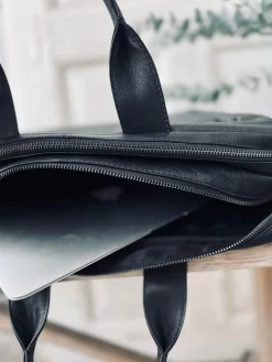 Laptop adventur - Sort