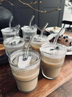 Latteglas med låg og sugerør - 6 stk