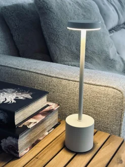 LED bordlampe KELLY Creme - genopladelig