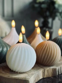 LED Kugle lys - flere farver