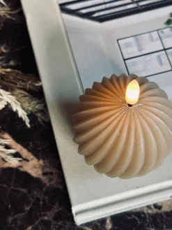 LED Kugle lys - flere farver