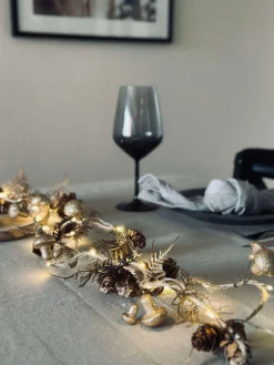 LED lyskæde med kogler og svampe