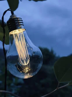 LED Lyskæde med solceller - Udendørs med 10 pære