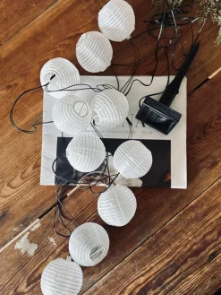 Led solcelle lyskæde, 10 hvide kugler