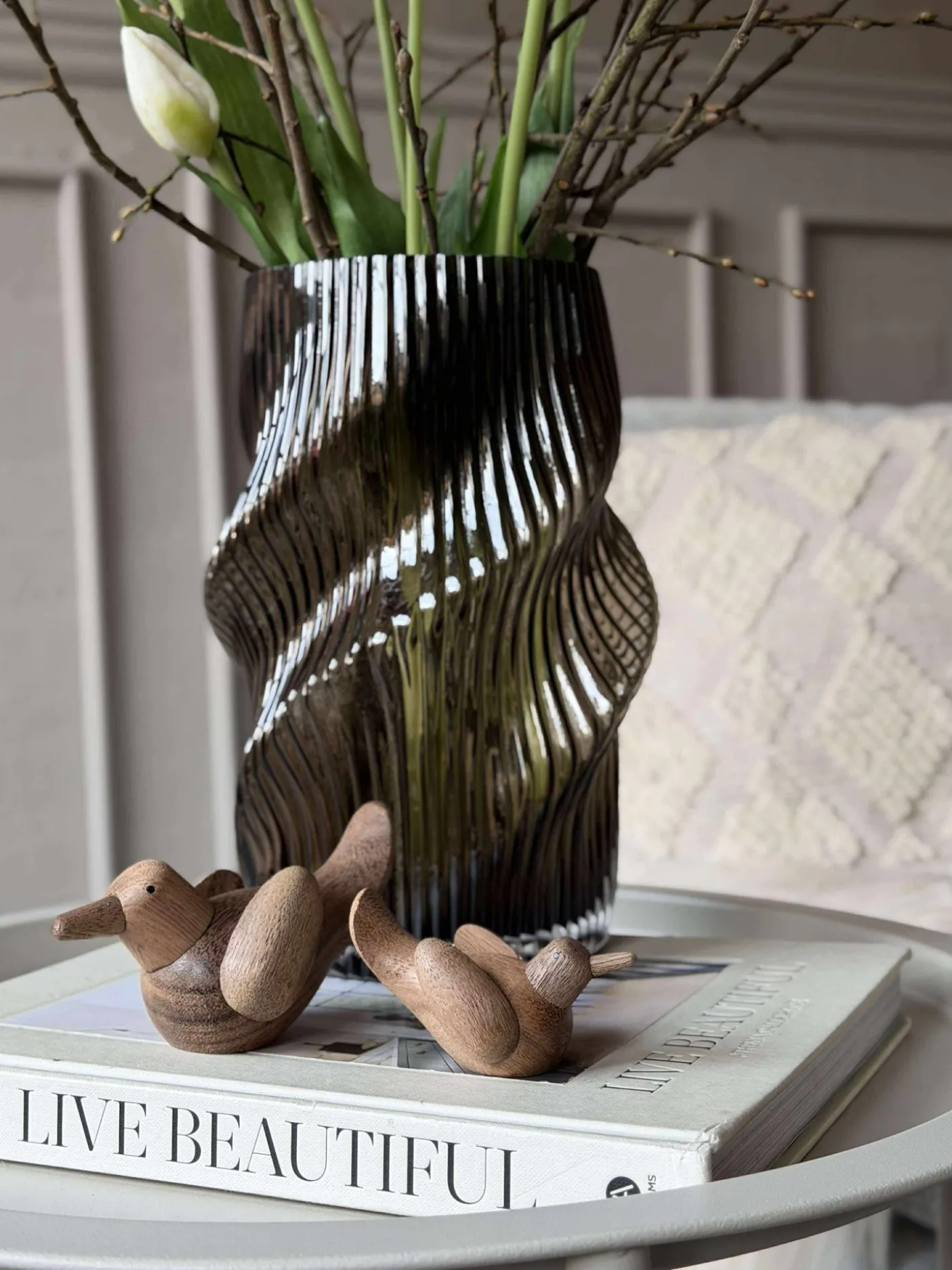 Liggende Fugl - Amber Brun Stor