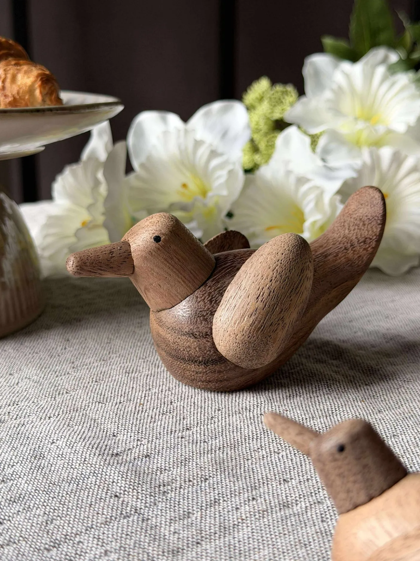 Liggende Fugl - Amber Brun Stor