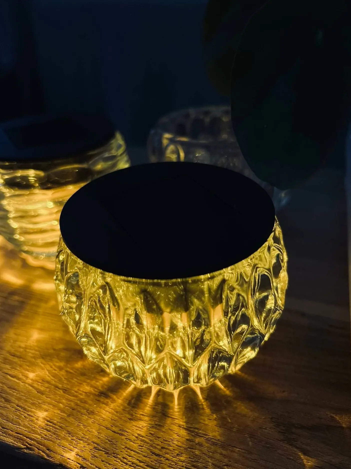 Lysestage med solceller - Udendørs