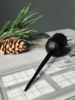 Lysholder med spyd - 13 cm