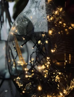 Lyskæde med solceller og USB - 240 led lys