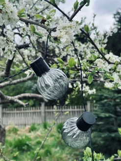 Lyskæde NINNA med solceller