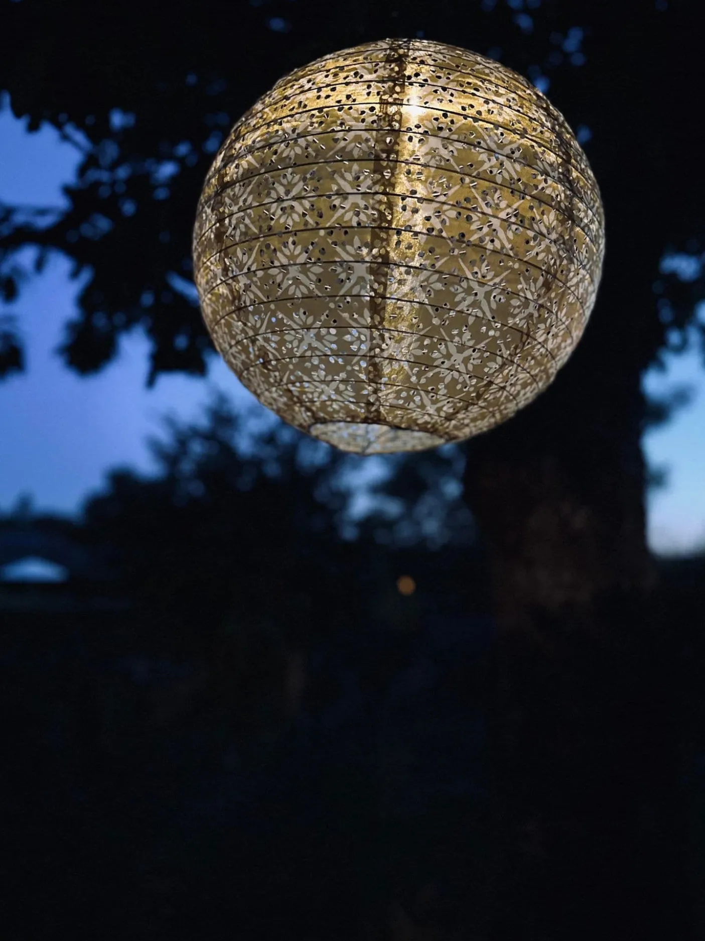 Lyskugle med solceller - SUMMER GOLD