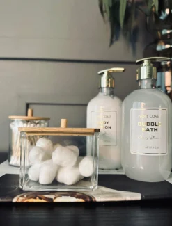 Makeup organizer - Akryl med bambuslåg