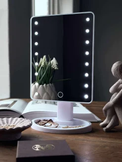 Makeup spejl med lys