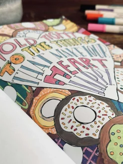 Malebog for voksne - Your Story Is Different